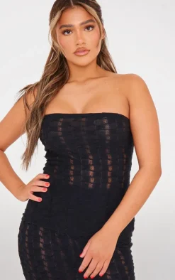 Online PrettyLittleThing Textured Rib Longline Flared Hem Bandeau Top Black