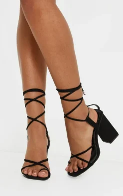PrettyLittleThing Wide Fit Sandals*Toe Loop Ankle Tie Chunky Block Heel Sandals