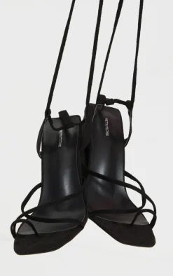PrettyLittleThing Wide Fit Sandals*Toe Loop Ankle Tie Chunky Block Heel Sandals