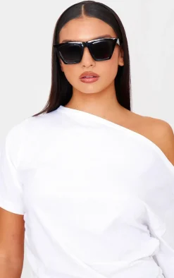 PrettyLittleThing Sunglasses*Triangle Sunglasses