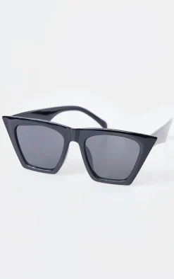PrettyLittleThing Sunglasses*Triangle Sunglasses