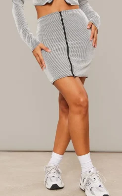 Sale PrettyLittleThing Two Tone Crinkle Rib Mini Skirt Black