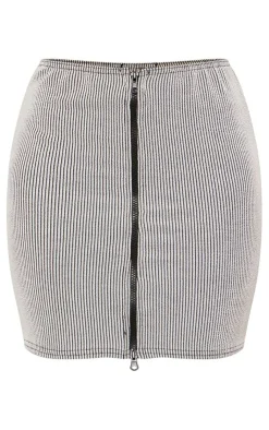 Sale PrettyLittleThing Two Tone Crinkle Rib Mini Skirt Black