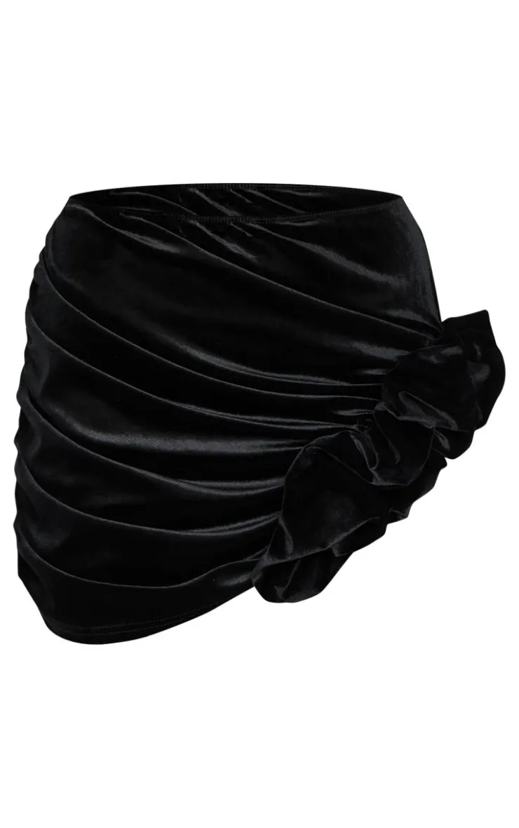 Best PrettyLittleThing Velvet Corsage Detail Mini Skirt Black