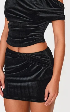 New PrettyLittleThing Velvet Wrap Detail Mini Skirt Black