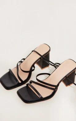PrettyLittleThing Wide Fit Sandals*Wide Fit Faux Leather Square Triple Strap Ankle Tie Block Heeled Sandals