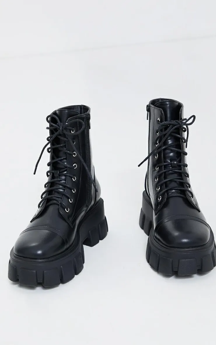PrettyLittleThing Wide Fit Boots*Wide Fit Lace Up Extreme Chunky Combat Boots