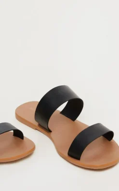 PrettyLittleThing Wide Fit Sandals*Wide Fit Leather Twin Strap Sandal
