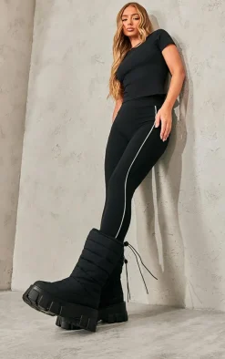 PrettyLittleThing Wide Fit Boots*Wide Fit Nylon Quilted Chunky Ankle Snow Boot