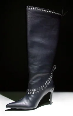PrettyLittleThing Wide Fit Boots*Wide Fit Pu Point Toe Laced Eyelet Knee High Heeled Boots