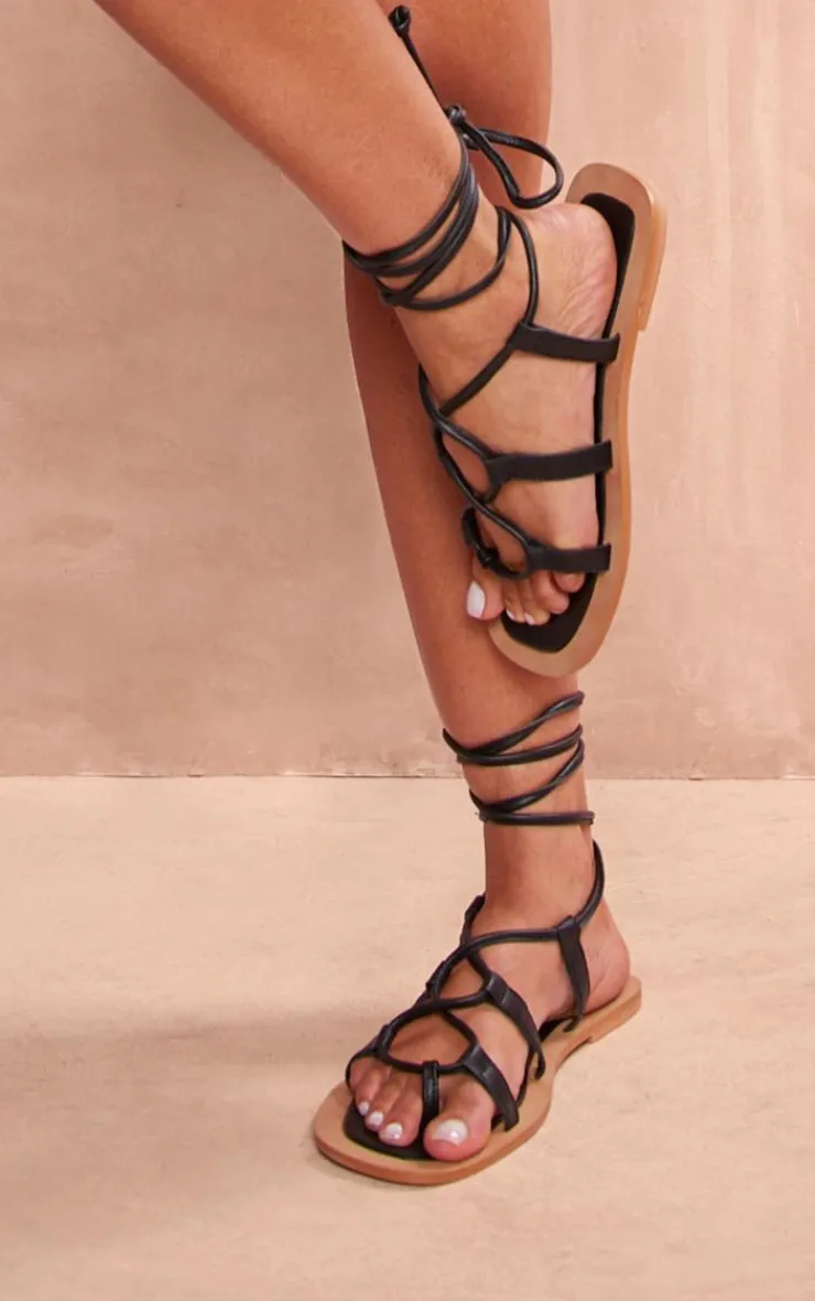 PrettyLittleThing Wide Fit Sandals*Wide Fit Real Leather Round Toe Lace Up Flat Sandals