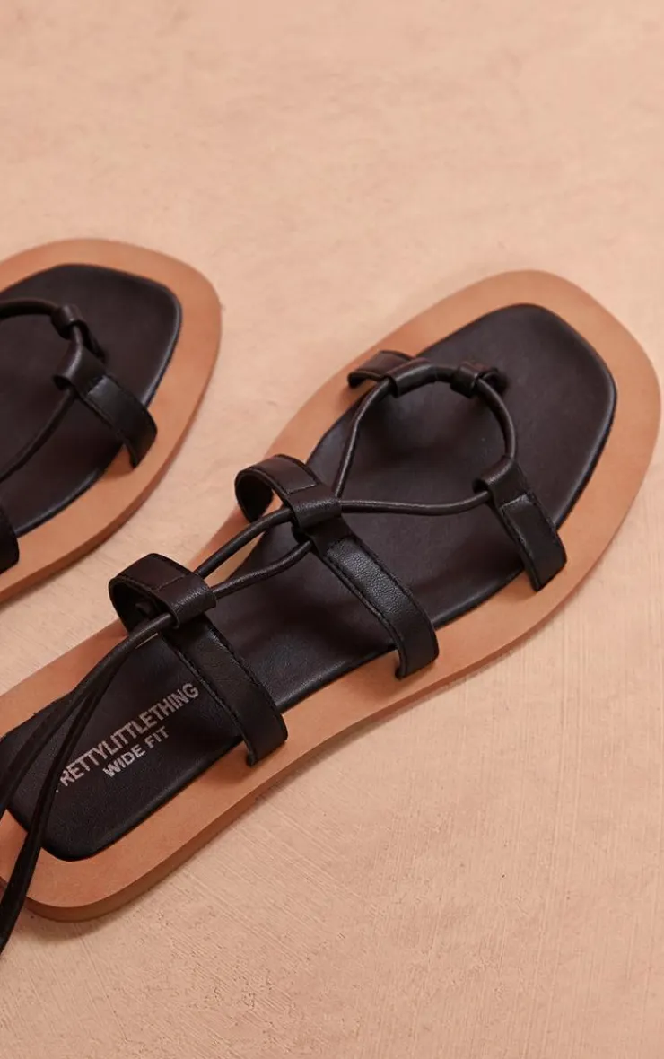 PrettyLittleThing Wide Fit Sandals*Wide Fit Real Leather Round Toe Lace Up Flat Sandals