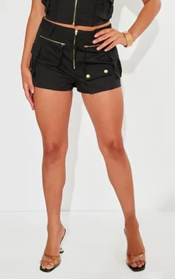 Hot PrettyLittleThing Woven Cargo Zip Front Hot Pants Black