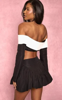 PrettyLittleThing Woven Contrast Fold Over Collar Top Black