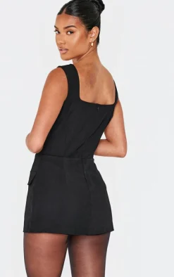 PrettyLittleThing Christmas Day Outfits*Woven Pocket Detail Sleeveless Skort Romper