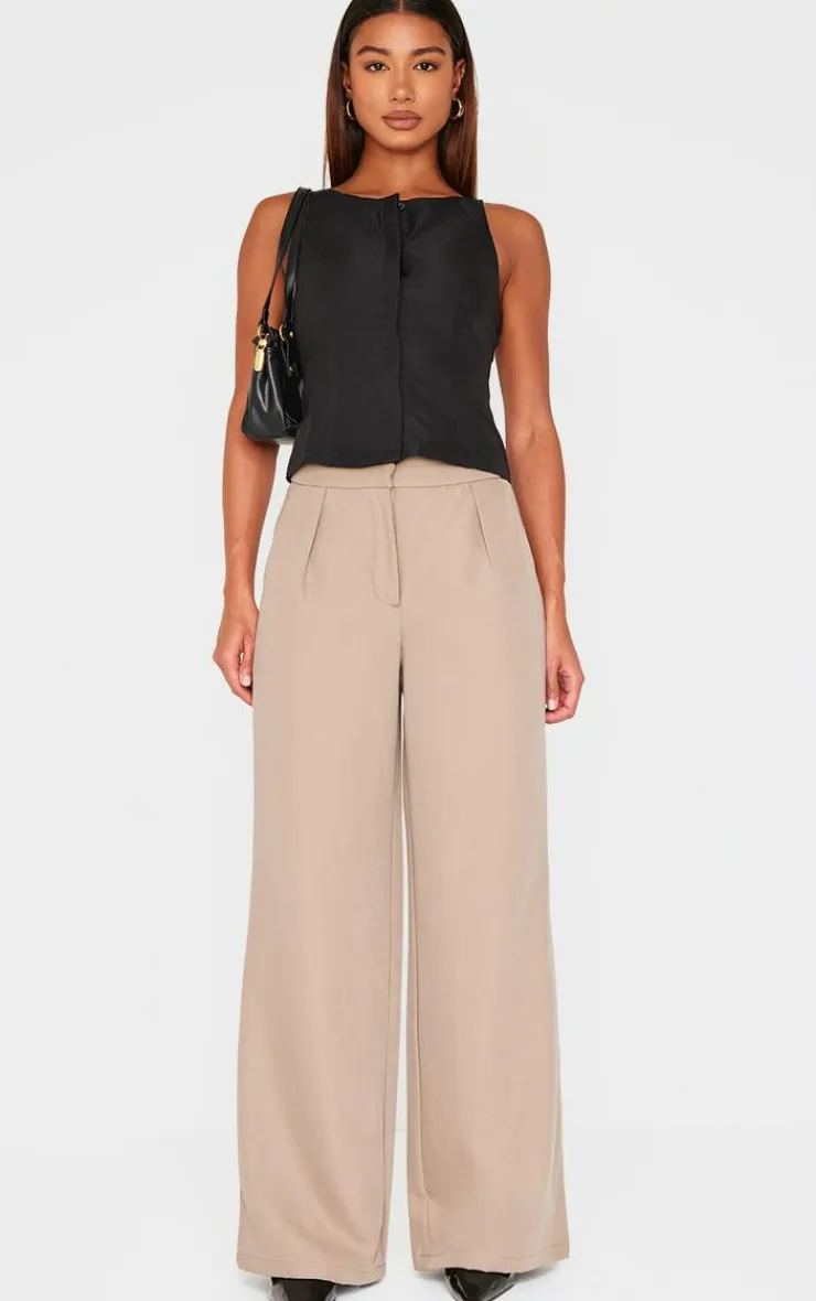 PrettyLittleThing Sleeveless Tops*Woven Vest