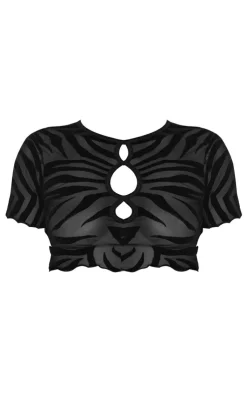 Discount PrettyLittleThing Zebra Devore Cut Out Front Short Sleeve Crop Top Black