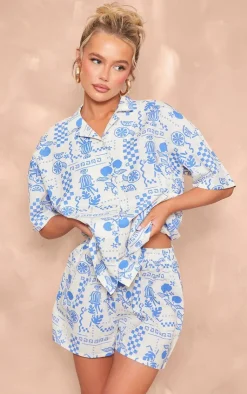 Outlet PrettyLittleThing Abstract Sun Printed Oversized Boxy Shorts Blue