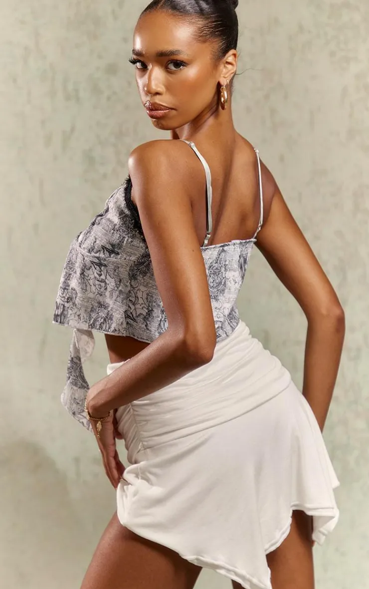 PrettyLittleThing Camisole*Renaissance Woven Frill Split Lace Trim Front Cami Top
