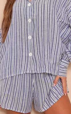 Online PrettyLittleThing Stripe Cotton Elasticated Floaty Short Blue