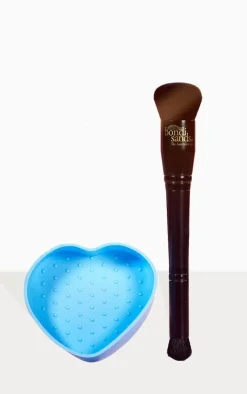 PrettyLittleThing Tanning*Bondi Sands Self Tan Contour Kit