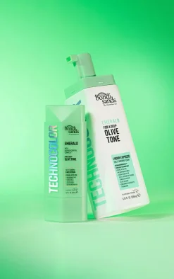 PrettyLittleThing Tanning*Bondi Sands Technocolor Emerald Self Tanning Face Serum 50Ml