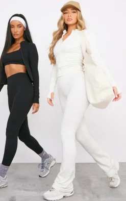 PrettyLittleThing Athletic Jackets*Bone Basic Seamless Jacket