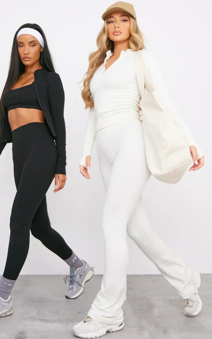 PrettyLittleThing Athletic Jackets*Bone Basic Seamless Jacket