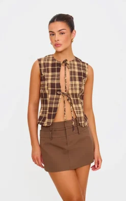 PrettyLittleThing Sleeveless Tops*Check Print Tie Front Vest