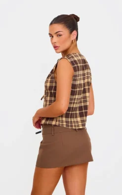 PrettyLittleThing Sleeveless Tops*Check Print Tie Front Vest