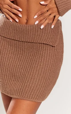 Discount PrettyLittleThing Chunky Knit Fold Over Mini Skirt Brown