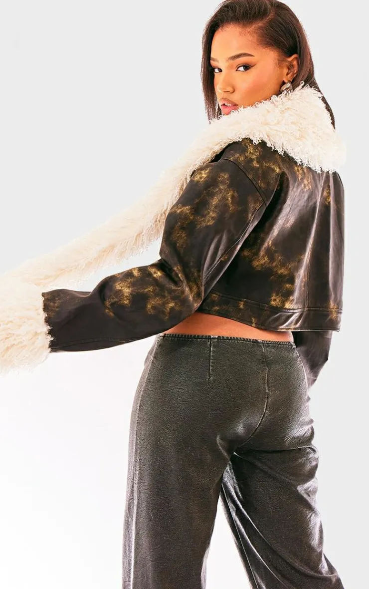 PrettyLittleThing Aviator Jackets*Faux Fur Scarf And Trim Faux Leather Jacket