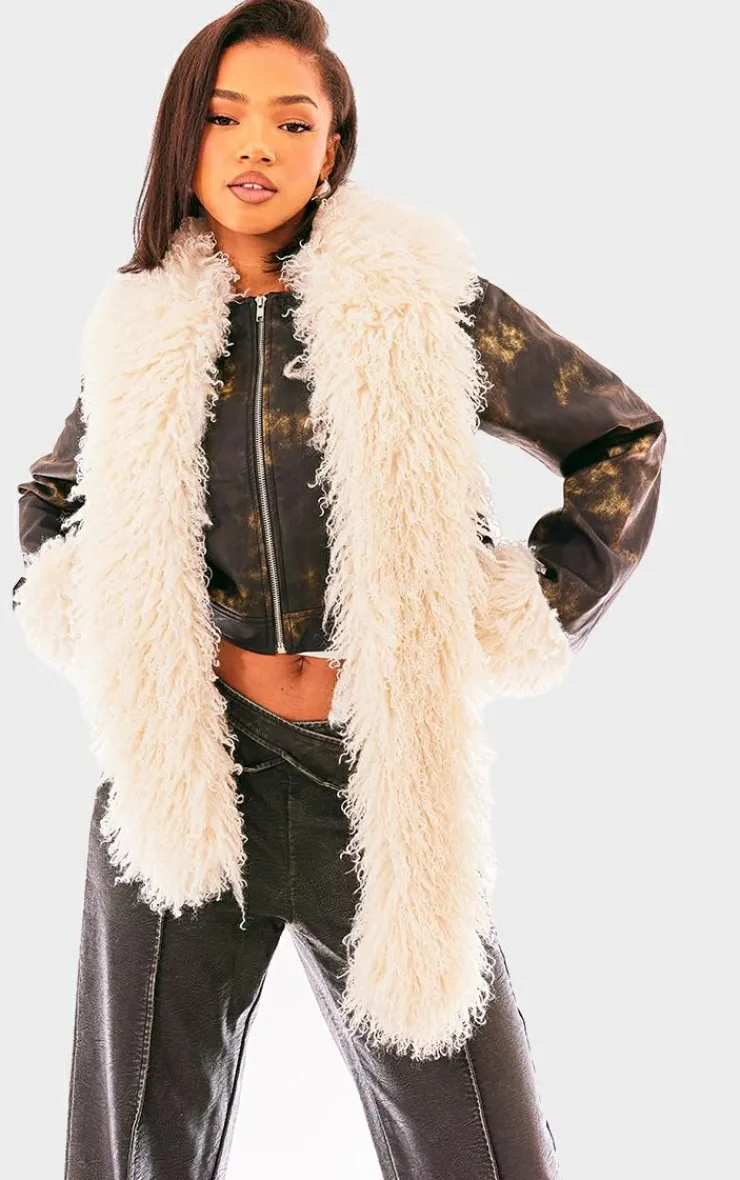 PrettyLittleThing Aviator Jackets*Faux Fur Scarf And Trim Faux Leather Jacket