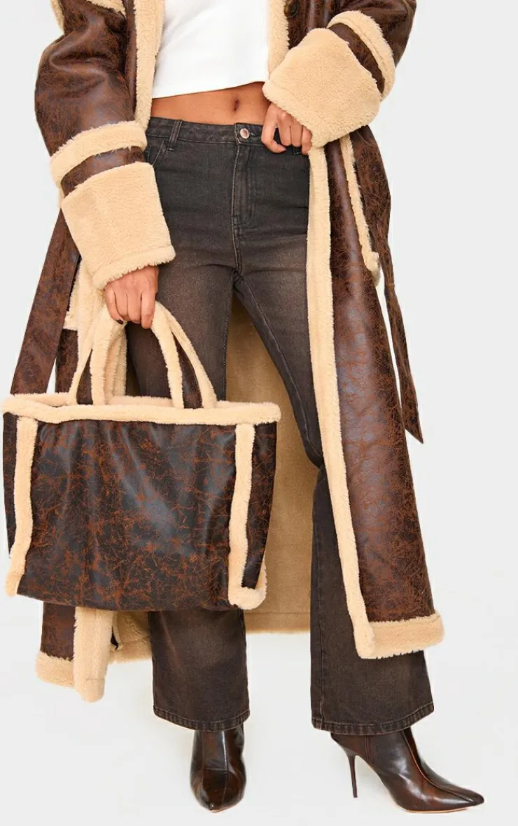 PrettyLittleThing Shoppers*Faux Leather Vintage Look Borg Tote Bag