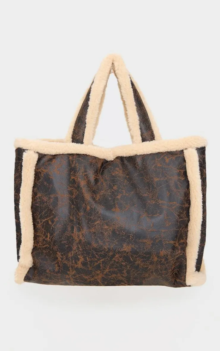 PrettyLittleThing Shoppers*Faux Leather Vintage Look Borg Tote Bag