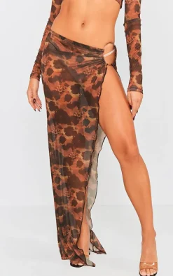 New PrettyLittleThing Floral Printed Mesh Ring Detail Maxi Skirt Brown