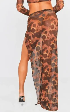 New PrettyLittleThing Floral Printed Mesh Ring Detail Maxi Skirt Brown