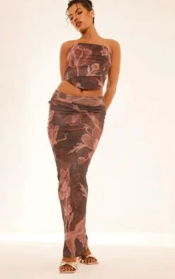 Sale PrettyLittleThing Floral Printed Ruched Maxi Skirt Brown