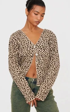 PrettyLittleThing Knitted Tops*Leopard Print Knitted Button Up V Neck Cardigan