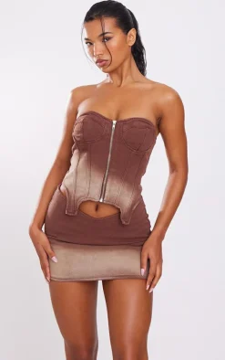 Online PrettyLittleThing Ombre Wash V Waistband Mini Skirt Brown