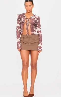 PrettyLittleThing Blouses*Printed Chiffon Ruffle Fitted Tie Front Blouse