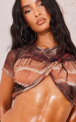 Outlet PrettyLittleThing Printed Mesh Cross Over Front Crop Top Brown