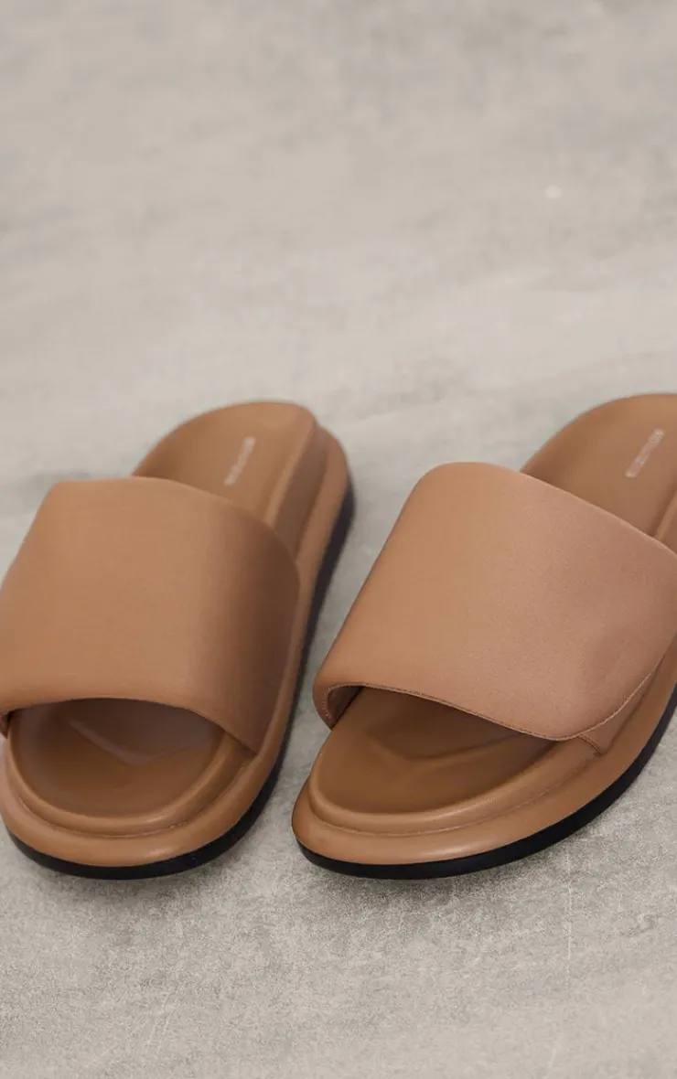 PrettyLittleThing Slides*Pu Round Toe Velcro Strap Flat Slider Sandals
