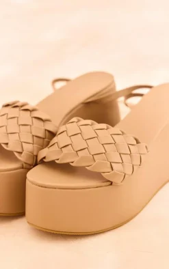 PrettyLittleThing Platform Sandals*PU Round Toe Woven Strap Lace Up Platform Sandals