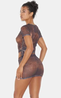 Best PrettyLittleThing Snake Print Mesh Short Sleeve Ruched Side Crop Top Brown