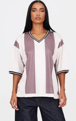 PrettyLittleThing T-Shirts*Striped V Neck Oversized Football T Shirt