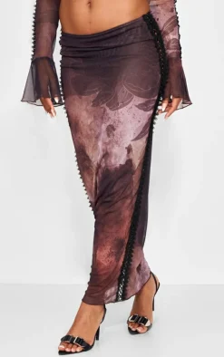 New PrettyLittleThing Textured Print Low Rise Maxi Skirt Brown