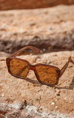 PrettyLittleThing Square Sunglasses*Tortoiseshell Square Frame Sunglasses