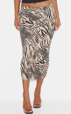 PrettyLittleThing Christmas Day Outfits*Zebra Print Plisse Printed Midi Skirt