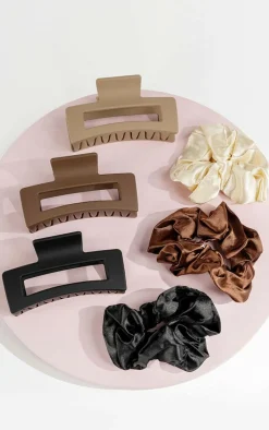 PrettyLittleThing Stocking Stuffers*Brushworks Natural Hair Clip & Scrunchie Set